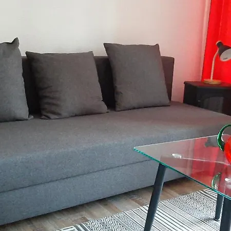 Les Iles D'or Au Port De Grand Climatise Hyères